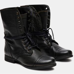 Steve Madden Troopa Boots